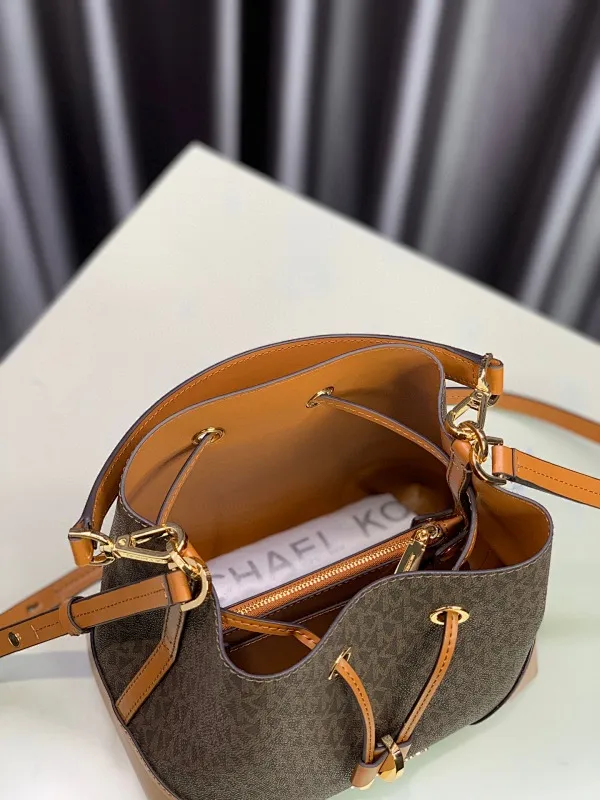 All Categories Official Website "Brand Women's Bags" Women's Bags 💙 MK 2023 New MK Bucket Bag